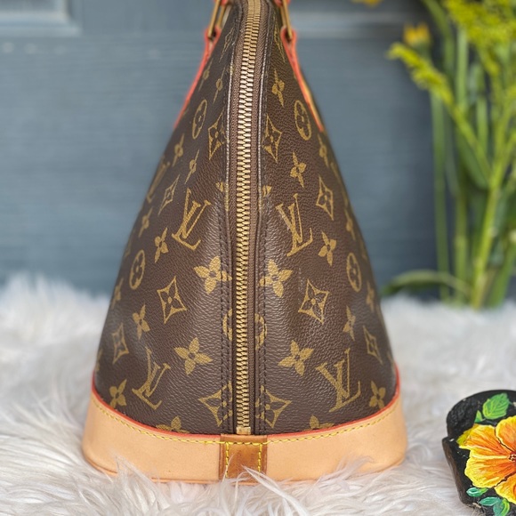 ❌SOLD❌ NEW Vachetta Cowhide 💖 - Picture 6 of 17